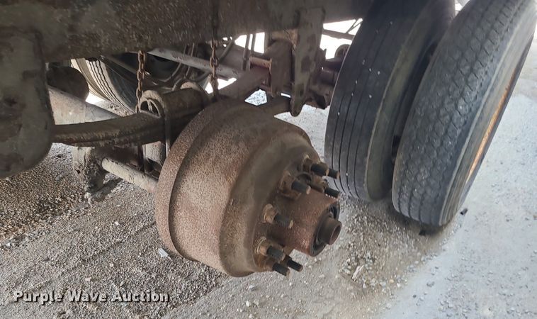 image for item MG9537 1995 Stoughton PVW-535T-S-C  dry van trailer