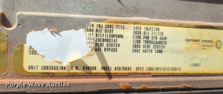 image for item MY9353 2000 Peterbilt 379  semi truck