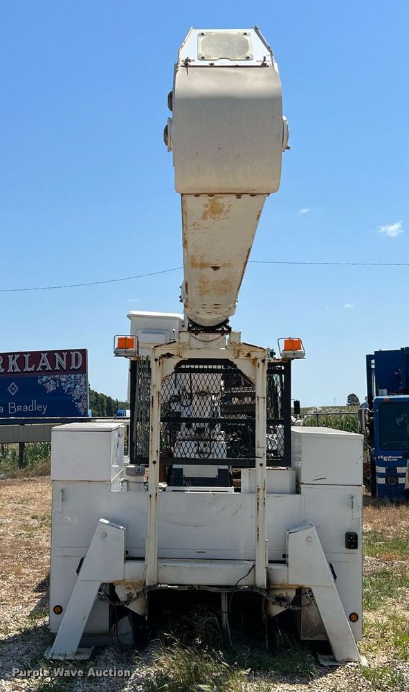 image for item NA9019 Altec  bucket truck bed