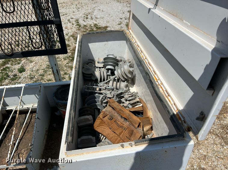 image for item NA9019 Altec  bucket truck bed