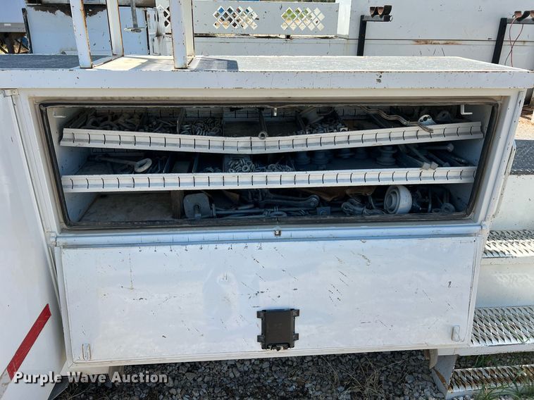 image for item NA9019 Altec  bucket truck bed