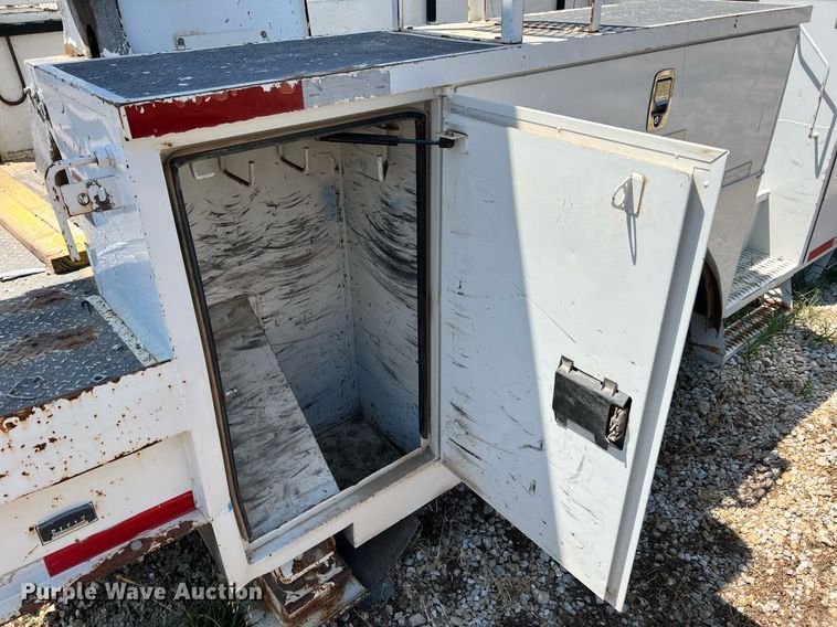 image for item NA9019 Altec  bucket truck bed