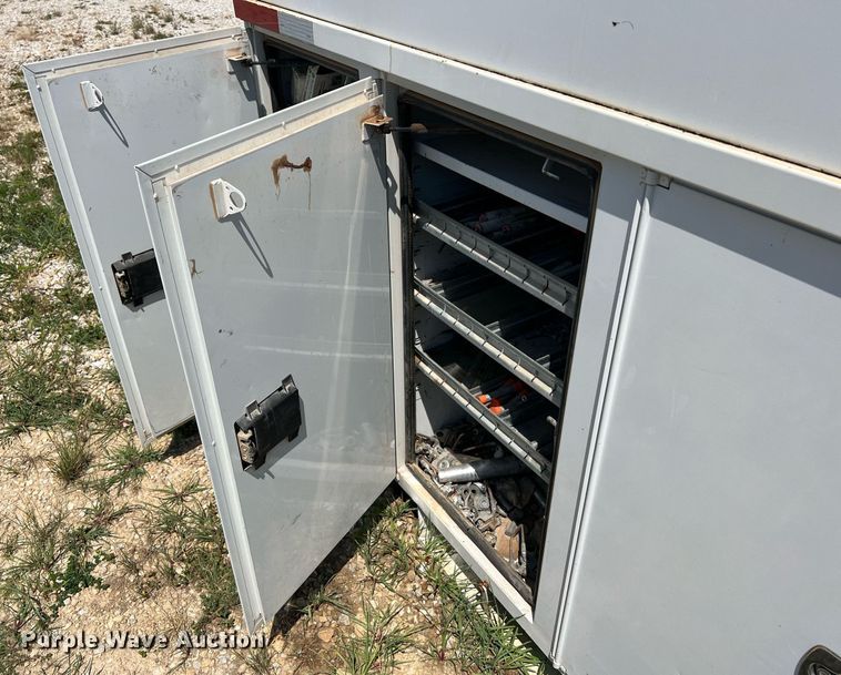 image for item NA9019 Altec  bucket truck bed