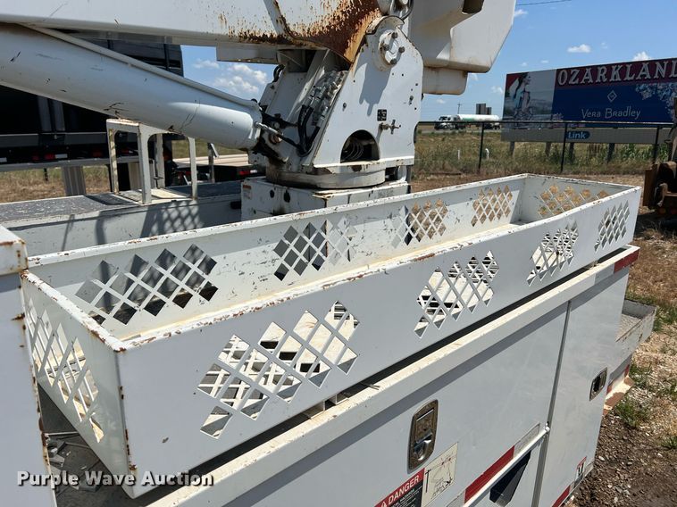 image for item NA9019 Altec  bucket truck bed