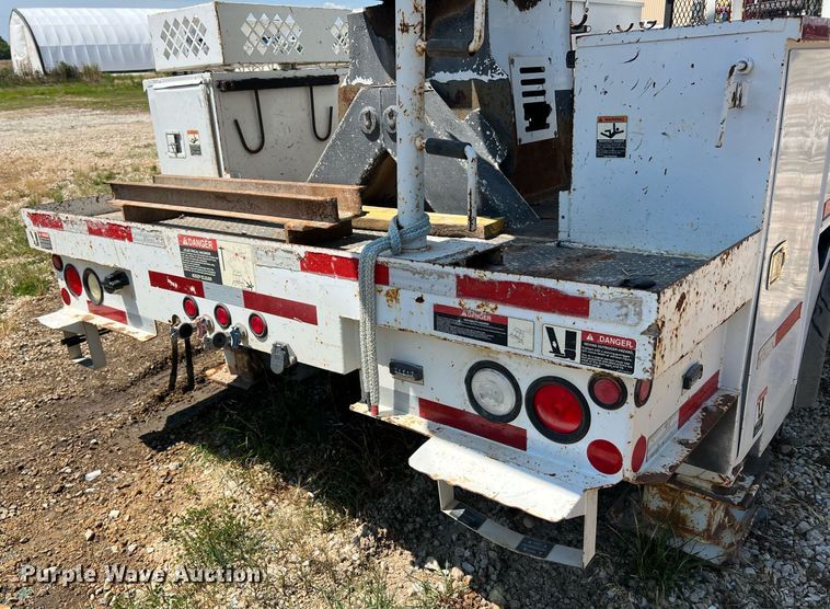image for item NA9019 Altec  bucket truck bed