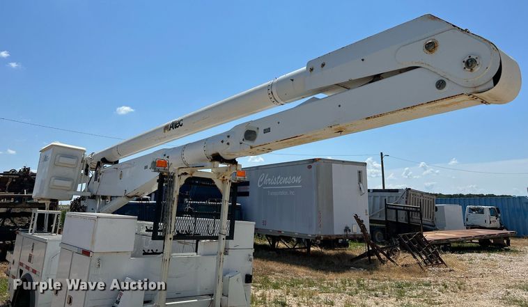 image for item NA9019 Altec  bucket truck bed