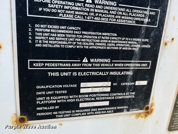 image for item NA9019 Altec  bucket truck bed