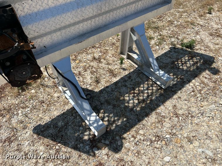 image for item NA9024 (2) Merritt headache racks