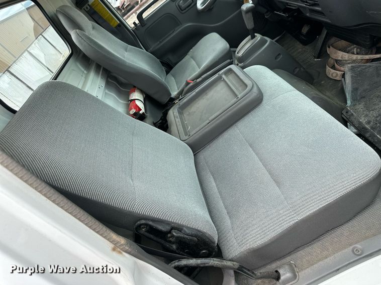 image for item NP9798 2002 Isuzu NPR HD  truck cab and chassis