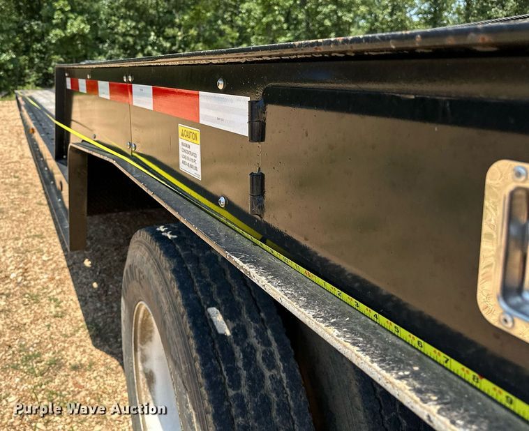 image for item OC9077 1999 Landoll 317C  tilt deck equipment trailer