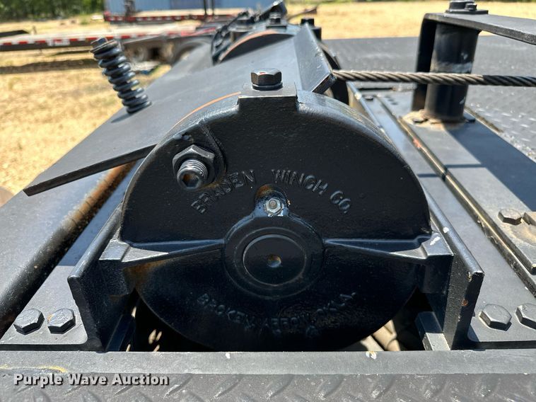 image for item OC9077 1999 Landoll 317C  tilt deck equipment trailer