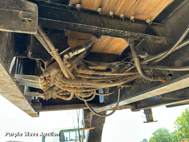 image for item OC9077 1999 Landoll 317C  tilt deck equipment trailer