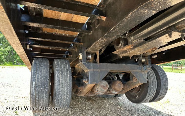 image for item OC9077 1999 Landoll 317C  tilt deck equipment trailer