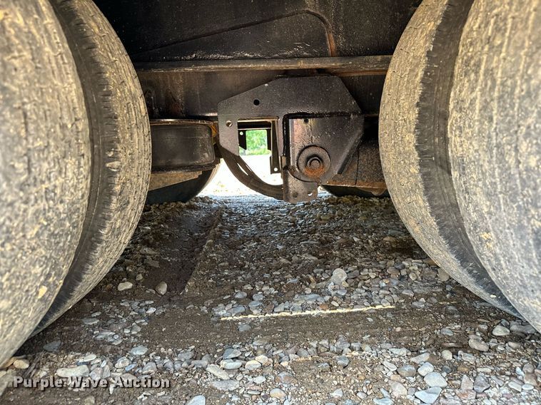 image for item OC9077 1999 Landoll 317C  tilt deck equipment trailer