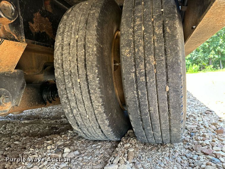 image for item OC9077 1999 Landoll 317C  tilt deck equipment trailer