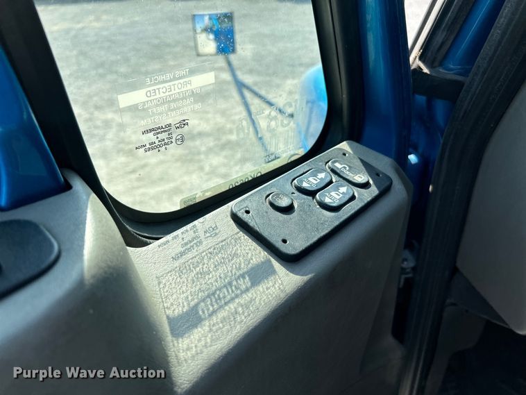 image for item OK9630 2015 International ProStar Plus  semi truck