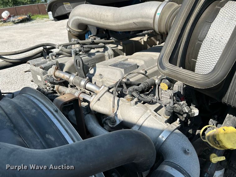 image for item OK9630 2015 International ProStar Plus  semi truck