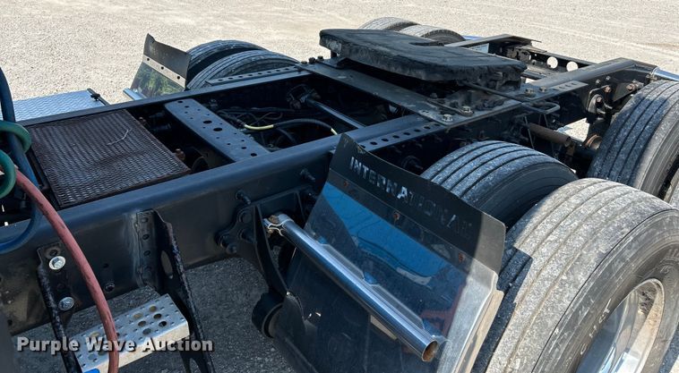 image for item OK9630 2015 International ProStar Plus  semi truck