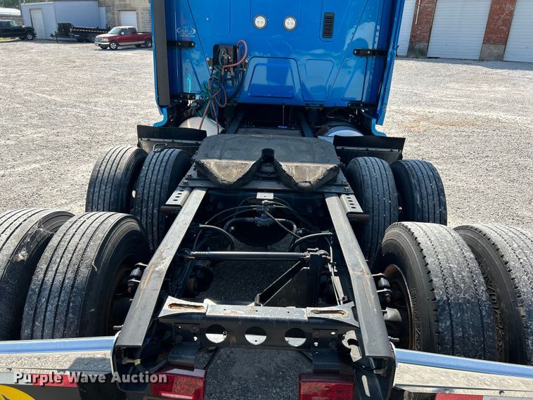 image for item OK9630 2015 International ProStar Plus  semi truck