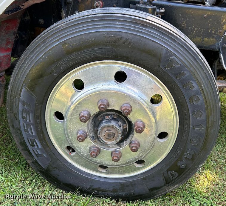 image for item OK9646 1992 Peterbilt 378  semi truck