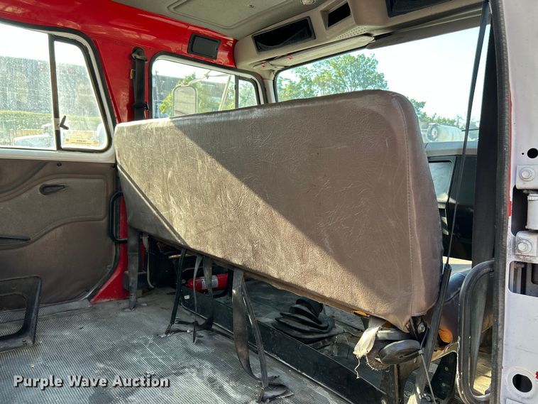 image for item OK9664 1999 International 4900  Crew Cab truck cab and chassis