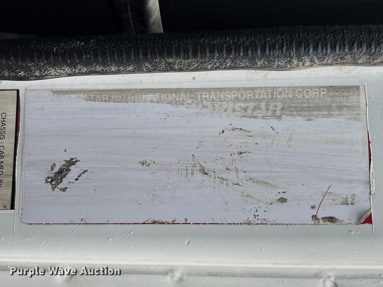 image for item OK9664 1999 International 4900  Crew Cab truck cab and chassis