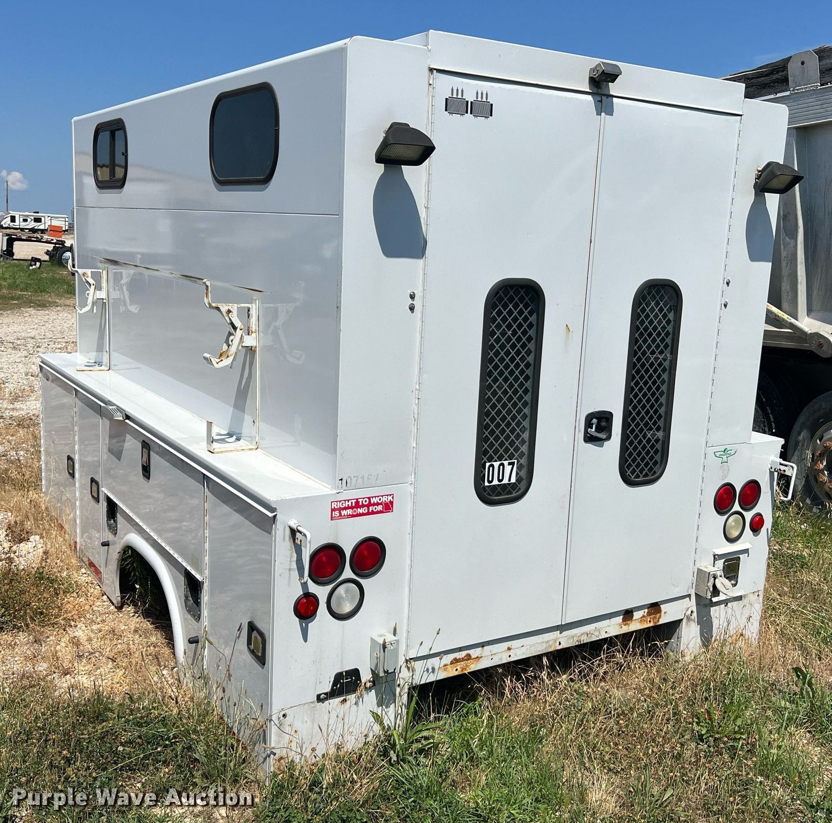 Knapheide 6132D54J utility/service bed in Kingdom City, MO