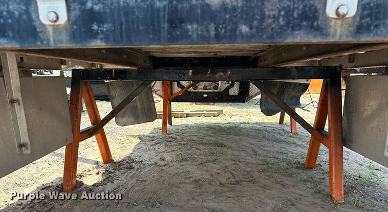 image for item AF9626 Flatbed