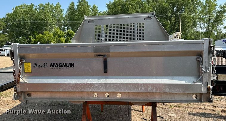 image for item AF9629 Tafco Magnum  flatbed