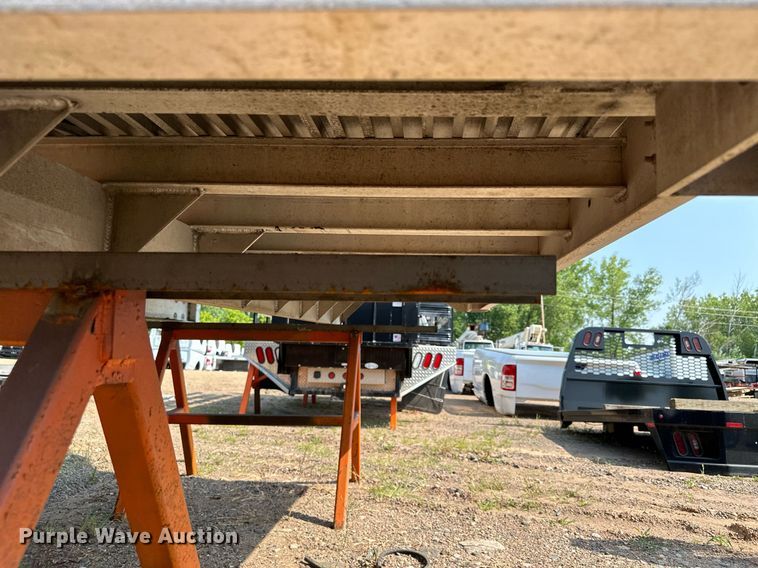 image for item AF9629 Tafco Magnum  flatbed