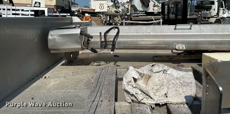 image for item AF9629 Tafco Magnum  flatbed