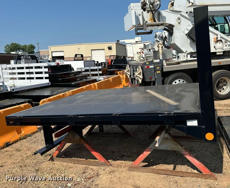 image for item AF9630 Knapheide PHHJT93B  flatbed