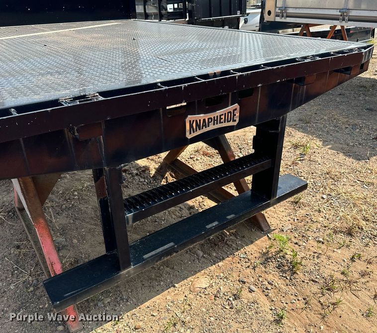image for item AF9630 Knapheide PHHJT93B  flatbed