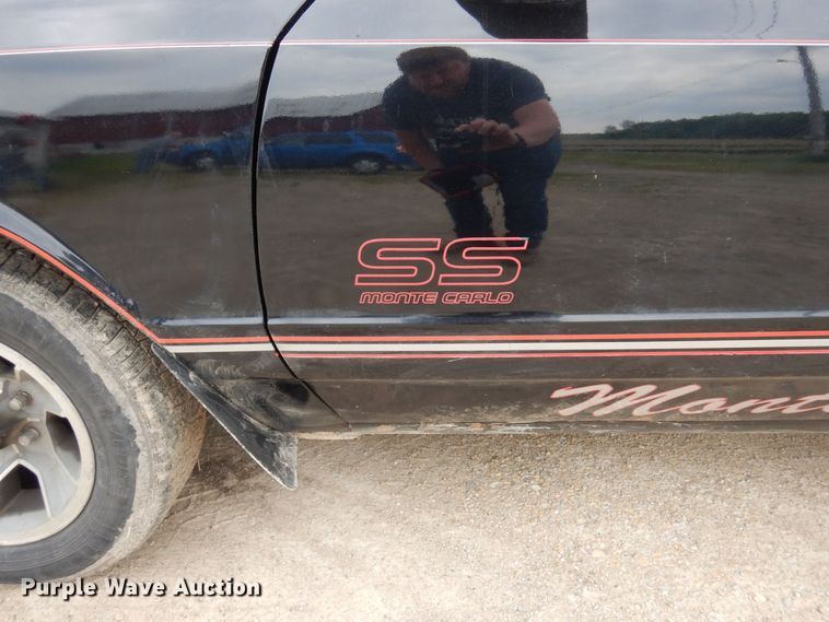 image for item AF9697 1988 Chevrolet Monte Carlo SS