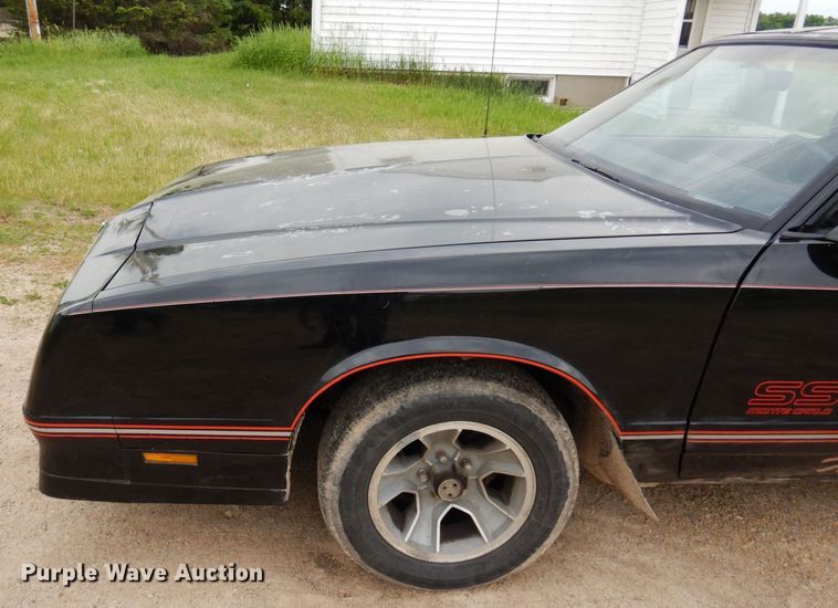 image for item AF9697 1988 Chevrolet Monte Carlo SS