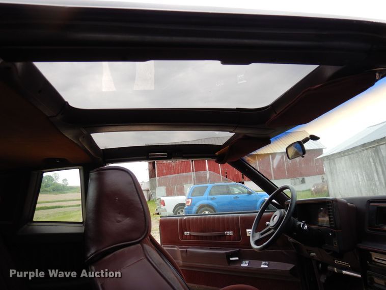 image for item AF9697 1988 Chevrolet Monte Carlo SS