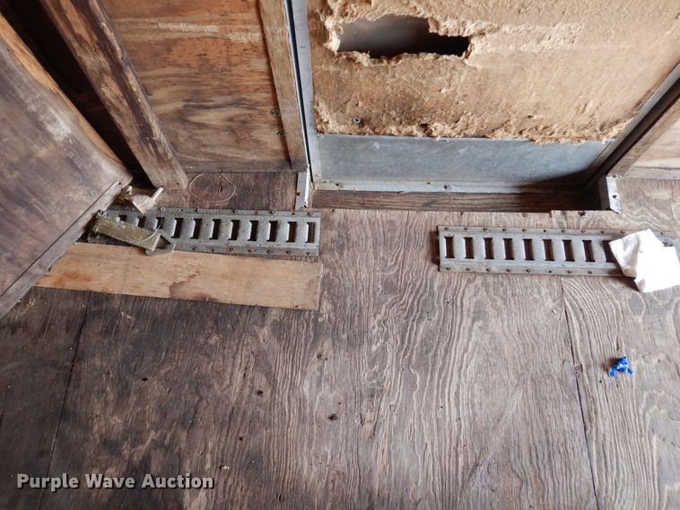 image for item AF9721 2013 Interstate  enclosed cargo trailer