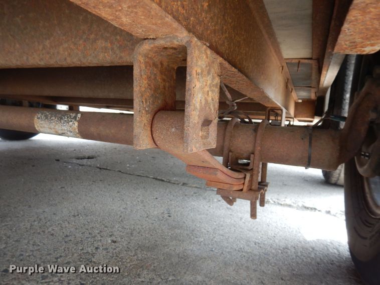 image for item AF9721 2013 Interstate  enclosed cargo trailer