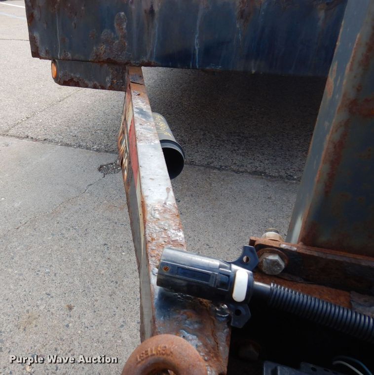 image for item AF9722 2013 Felling FT12-P  equipment trailer