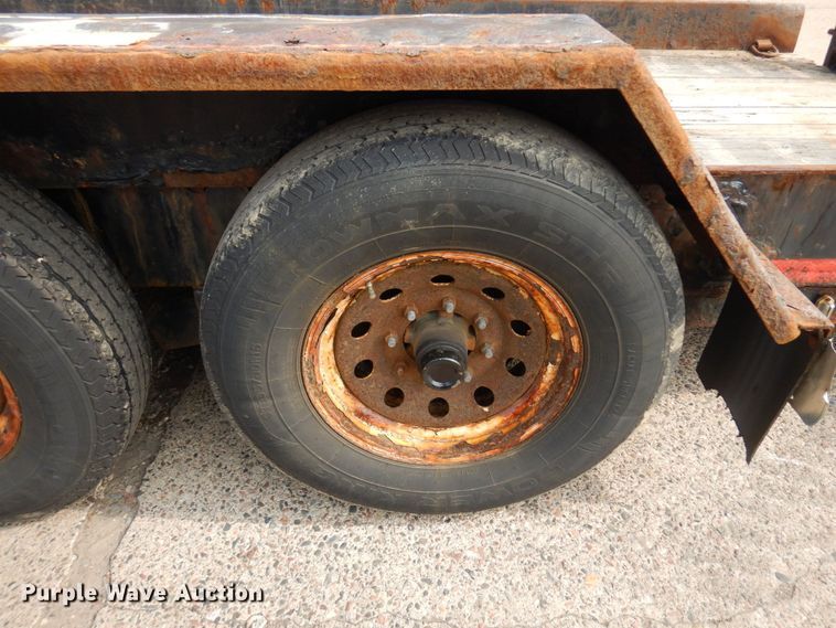 image for item AF9722 2013 Felling FT12-P  equipment trailer