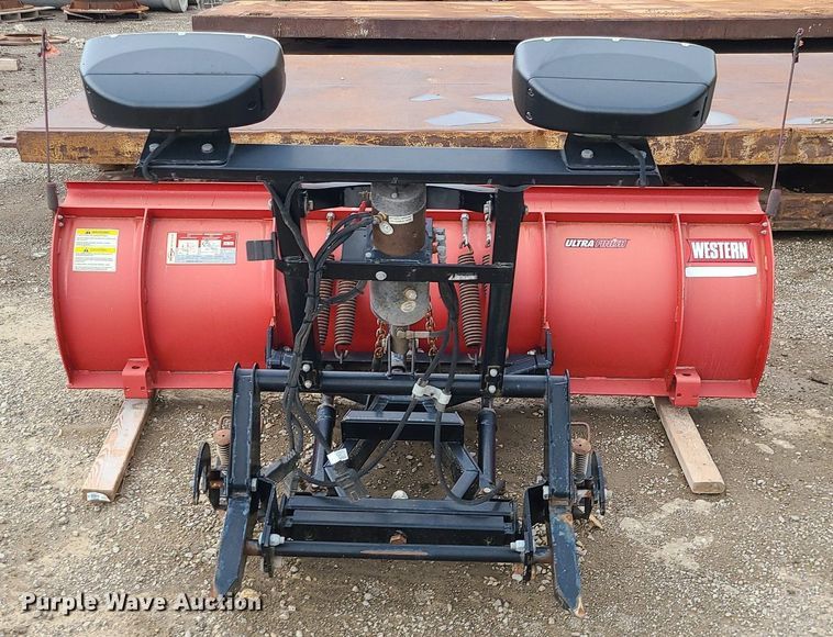 image for item BR9776 Western  90"W snow plow