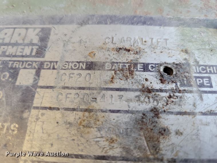 image for item DA7231 Clark CF20  forklift