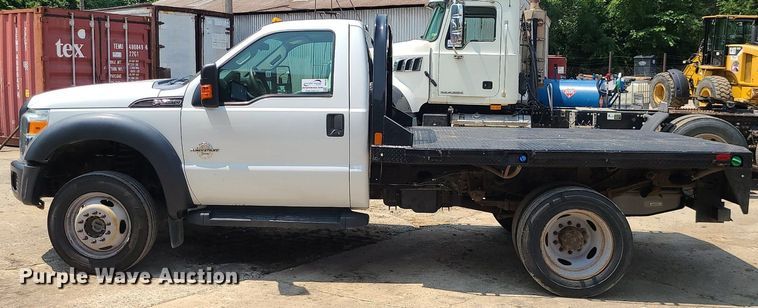 image for item DC6005 2015 Ford F550 Super Duty  flatbed truck