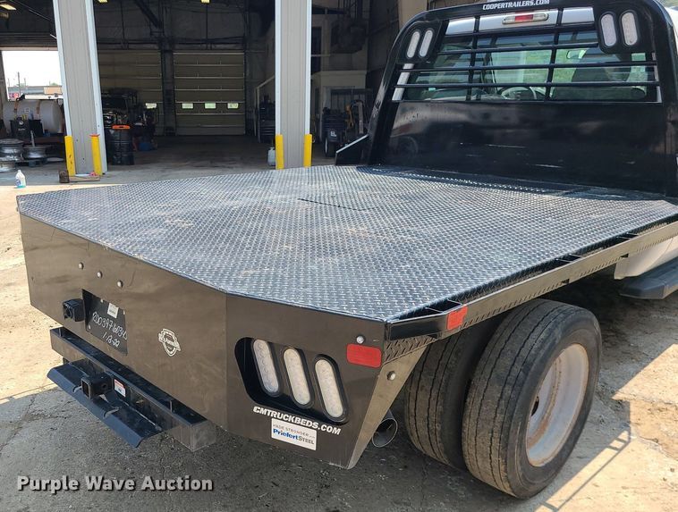 image for item DC6005 2015 Ford F550 Super Duty  flatbed truck