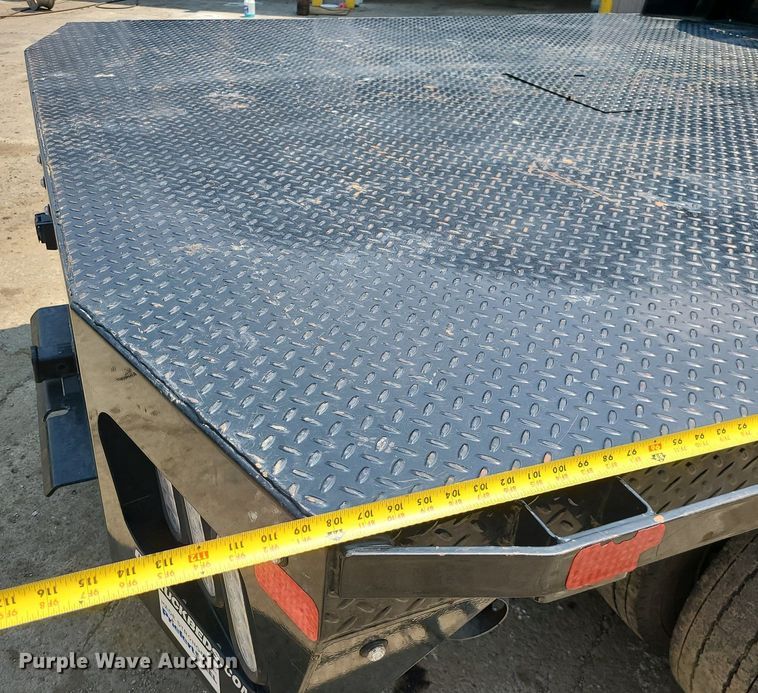 image for item DC6005 2015 Ford F550 Super Duty  flatbed truck