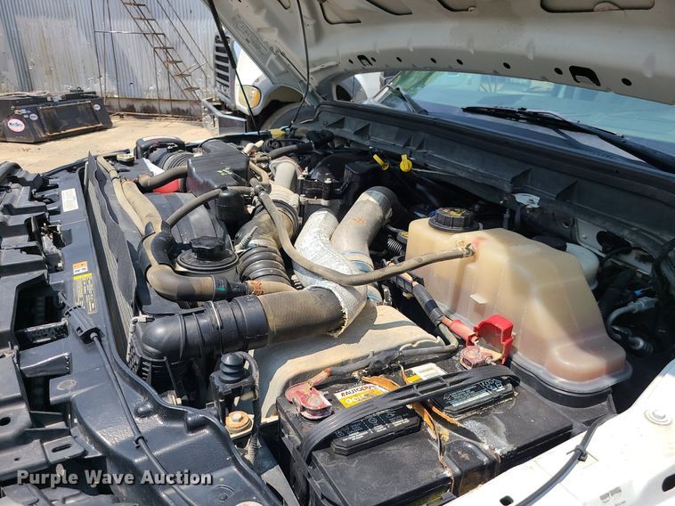 image for item DC6005 2015 Ford F550 Super Duty  flatbed truck