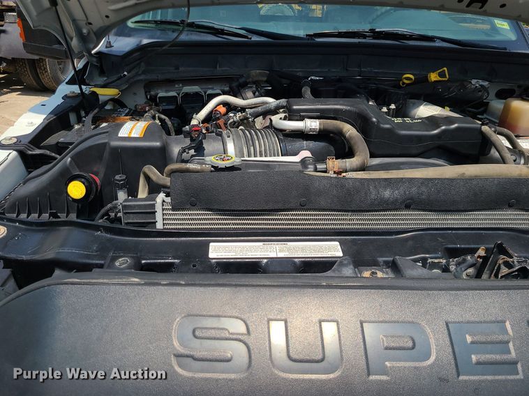 image for item DC6005 2015 Ford F550 Super Duty  flatbed truck