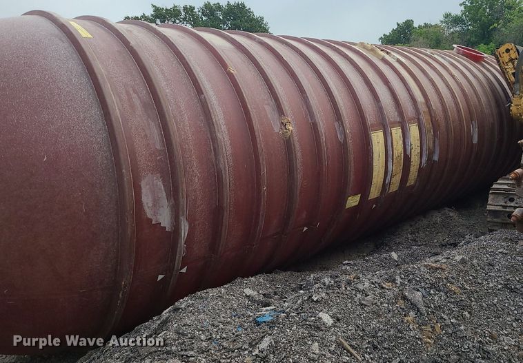 image for item DC6016 Fiberglass tank