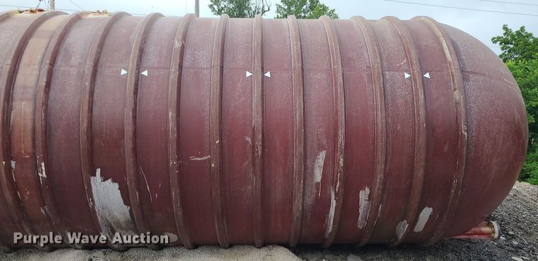 image for item DC6016 Fiberglass tank