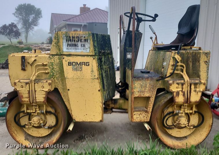 image for item DC6022 Bomag BW120AD  double drum roller